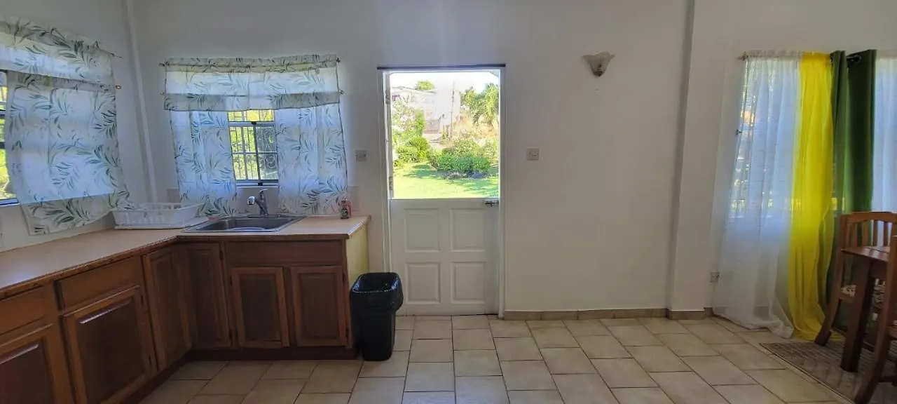 Dominic Apt At Mt Hartman Golflands グレナダ